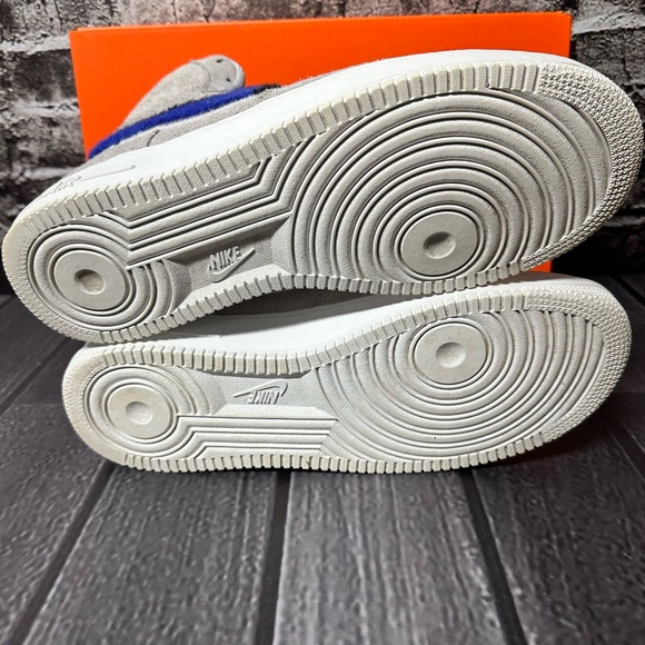 Nike Air Force 1 High LV8 'Chenille Fluff Swoosh' Shoe Size 11.5 Grey 806403-015 - Picture 10 of 13